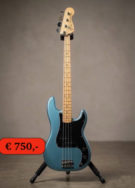Fender Precision Player series