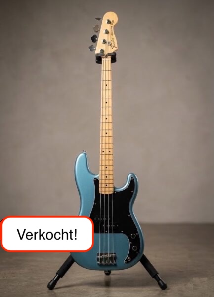 Fender Precision Player series